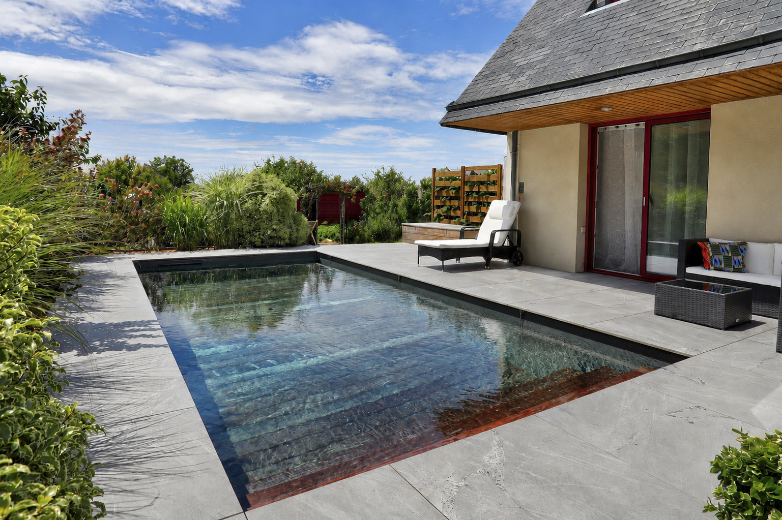 Piscine à fond mobile de 6 x 3 m, réalisation Hydro Ouest à Lancieux