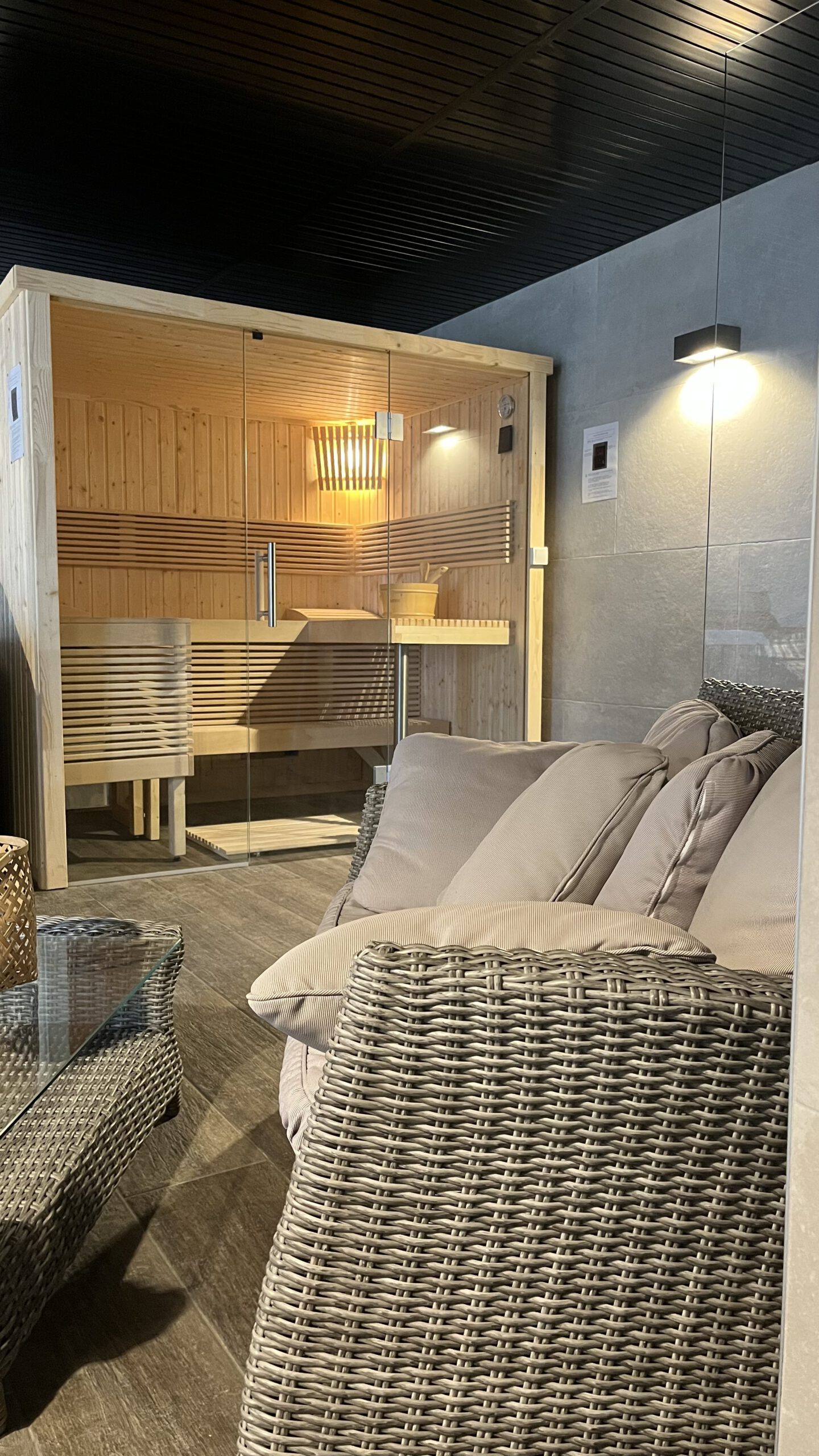Sauna réalisé aux Sables-d’Or-les-Pins par Hydro Ouest